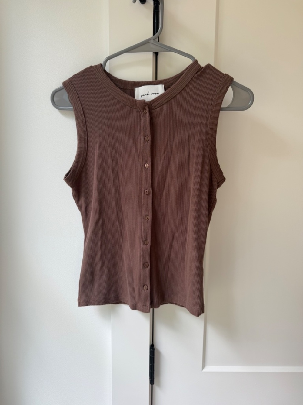 Pink Rose Button Front Tank - Picture 6 of 9